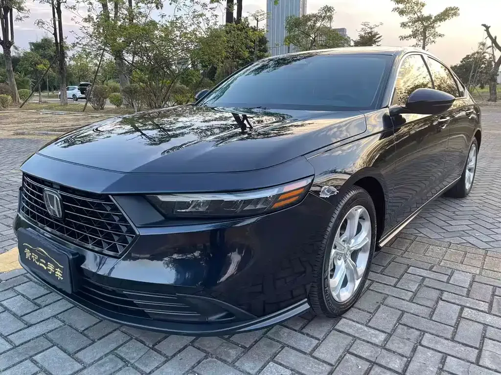 Honda Accord — фото 6