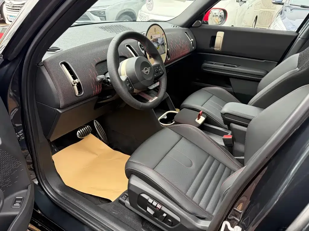 MINI Countryman JCW 2025 из CN, фото 5