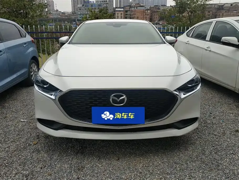 Mazda 3 Axela 2023 из CN, фото 9