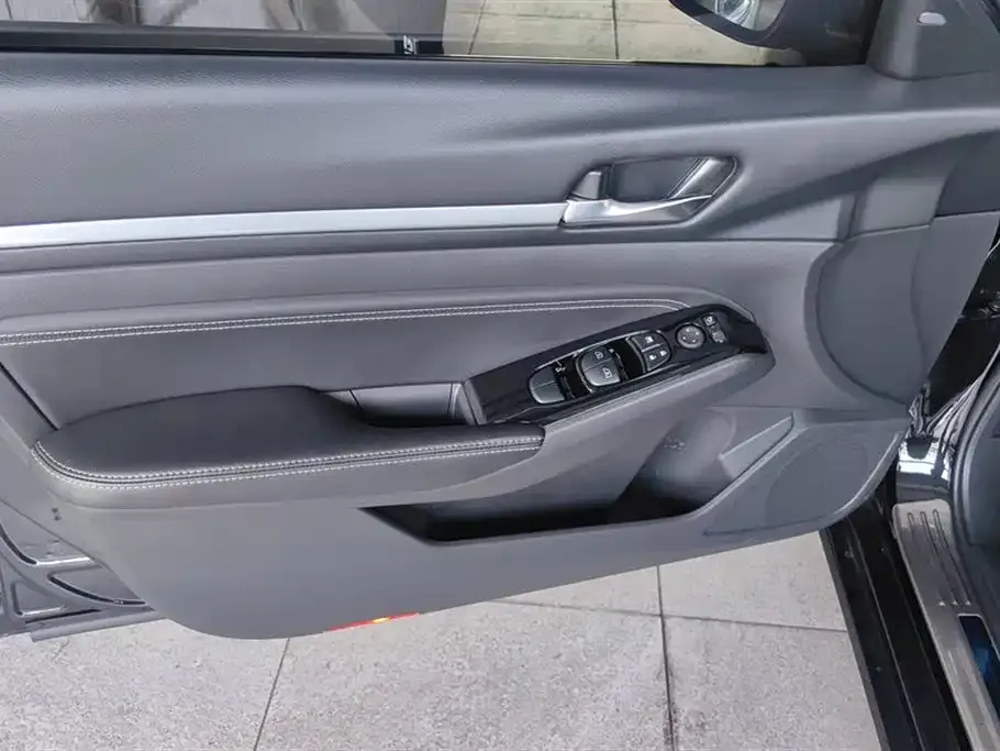 Nissan Teana 2021 из CN, фото 3