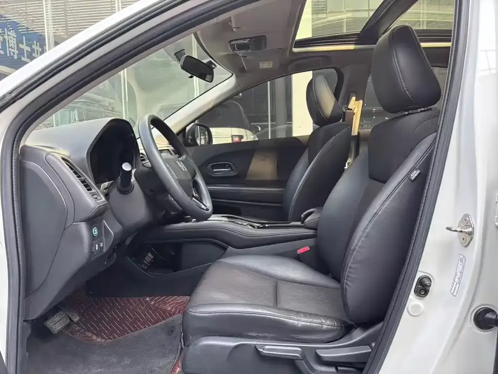 Honda Vezel 2022 из CN, фото 5