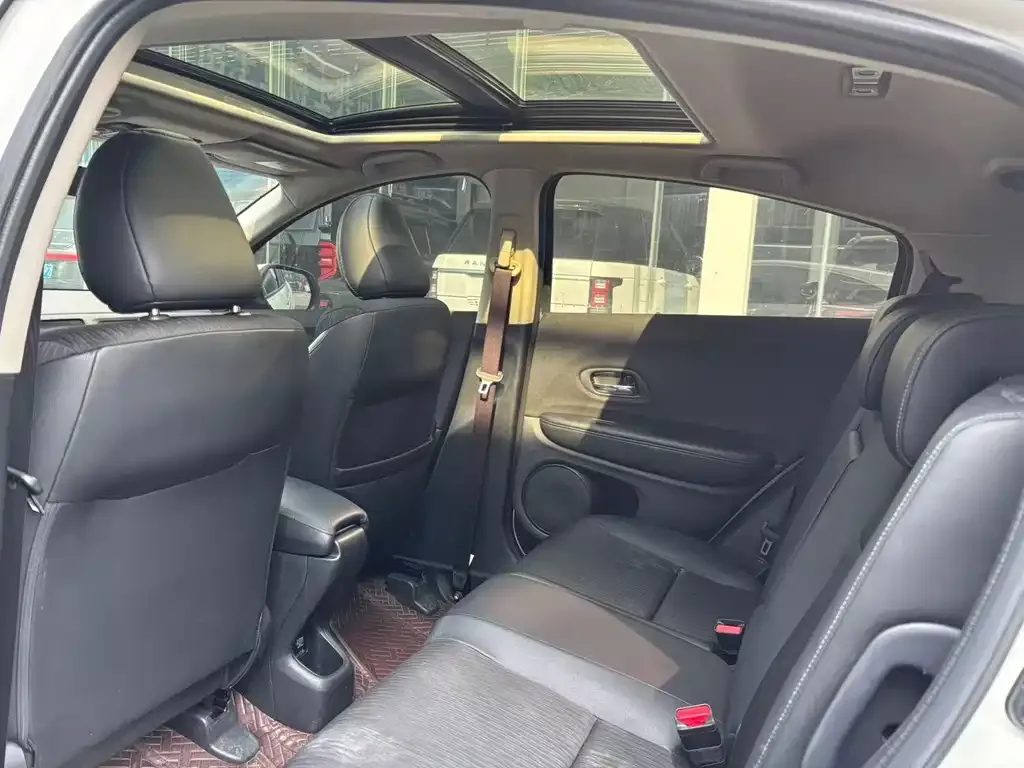 Honda Vezel 2022 из CN, фото 6