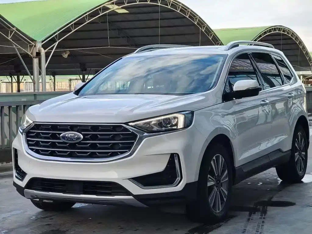 Ford Edge 2022 из CN, фото 1