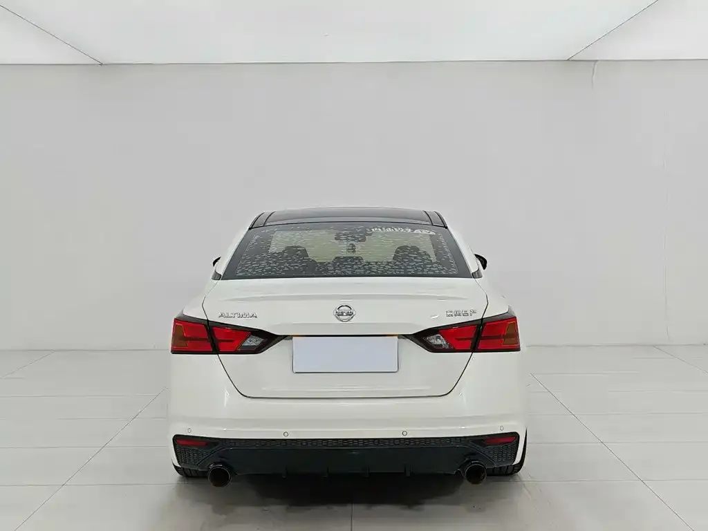 Nissan Teana 2022 из CN, фото 2