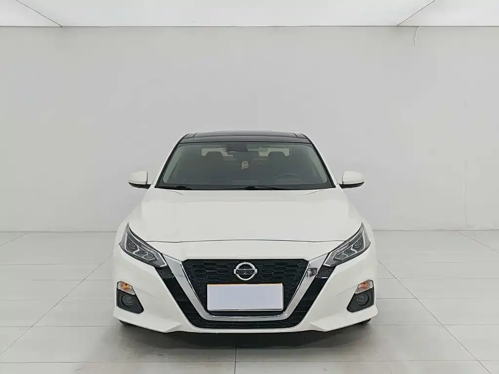 Nissan Teana 2022 из CN, фото 3