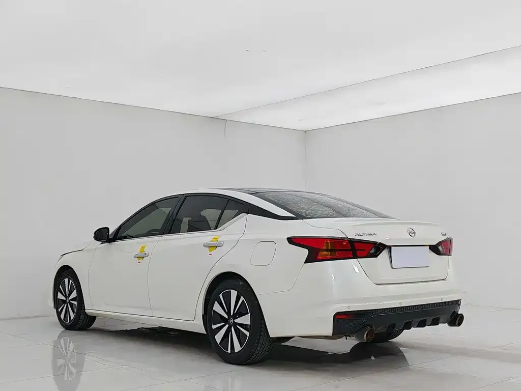 Nissan Teana 2022 из CN, фото 4