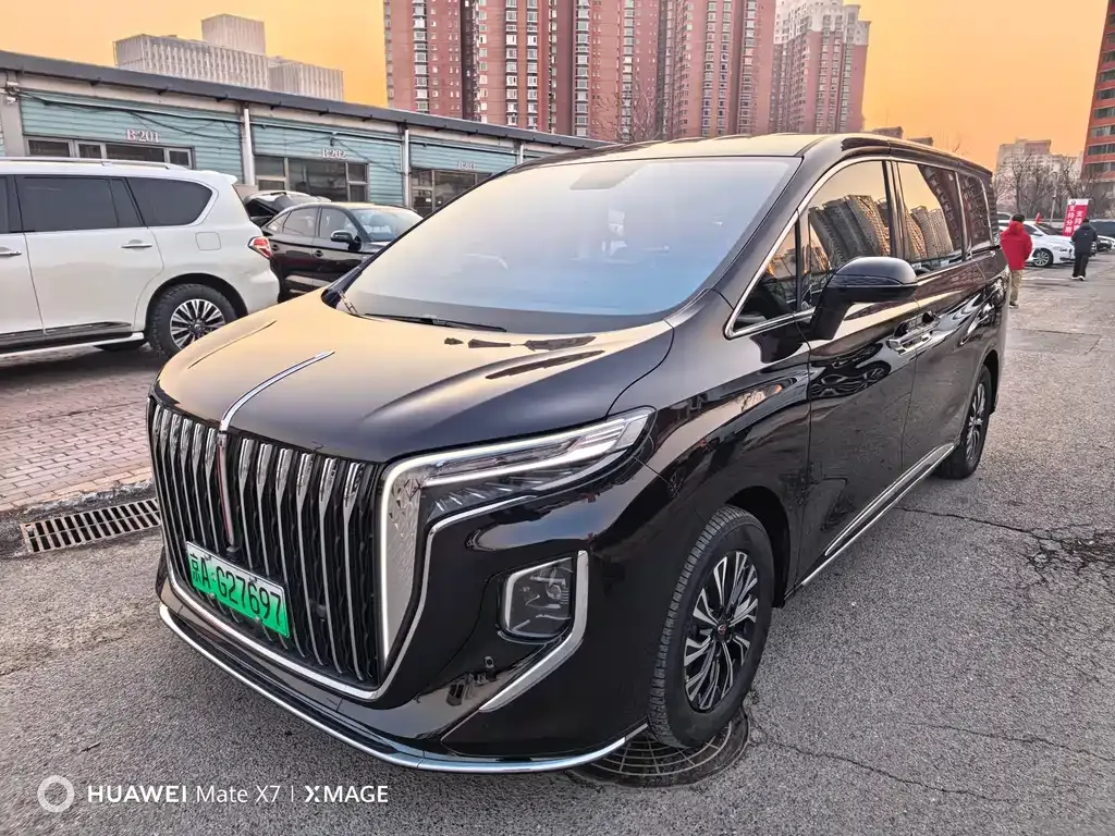 Hongqi HQ9 PHEV 2025 из CN, фото 1