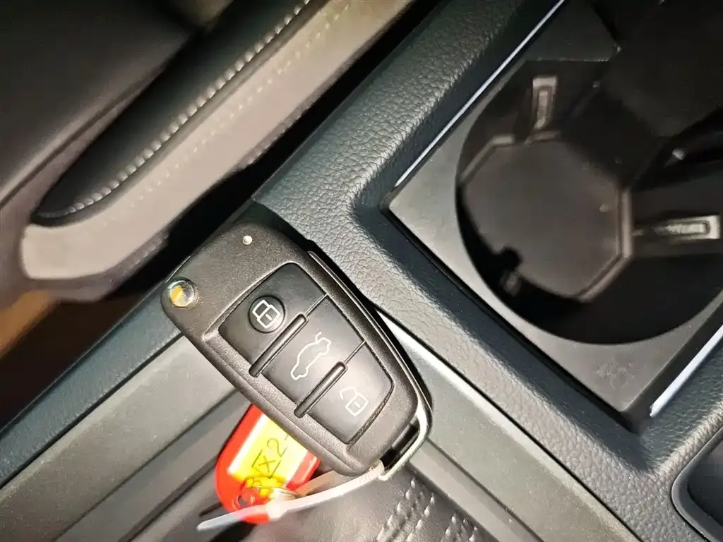 Audi Q3 2023 из CN, фото 3