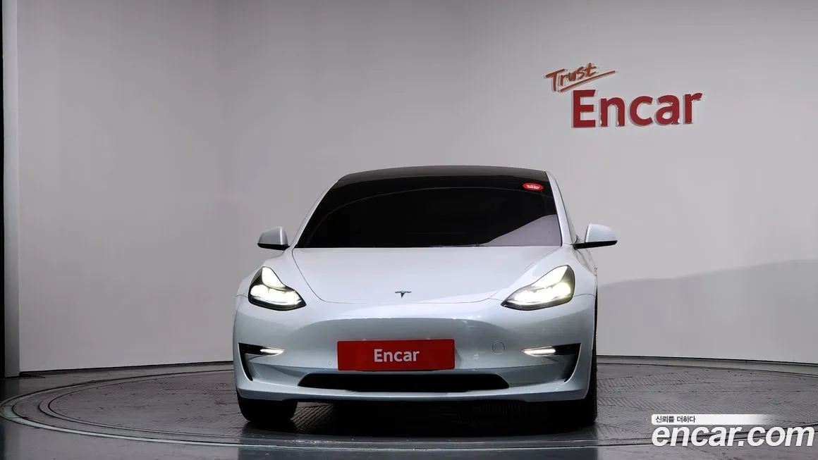 Tesla Model 3 2022 из KR, фото 2