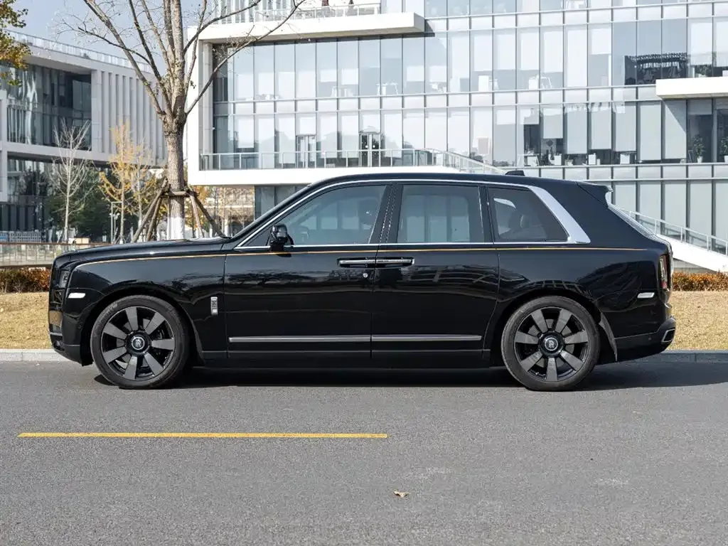 Rolls-Royce Cullinan 2022 из CN, фото 4