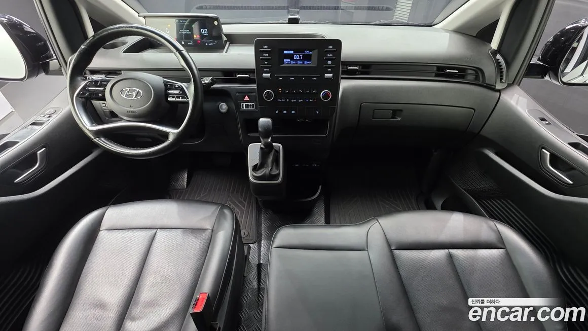 Hyundai Staria — фото 7