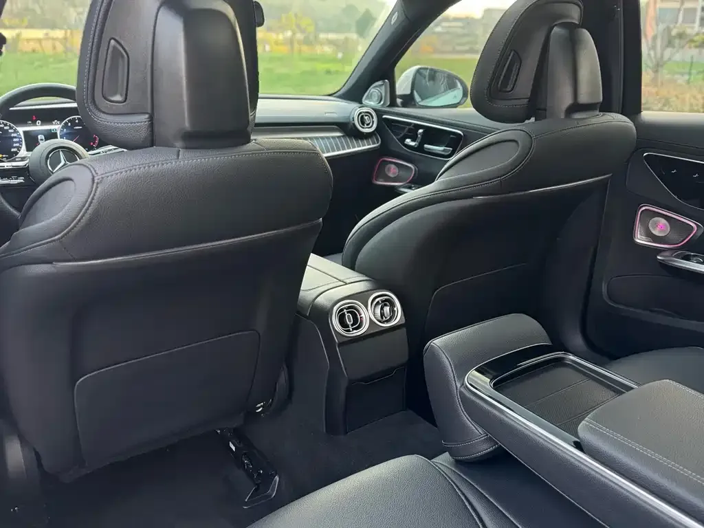Mercedes-Benz C-Class 2024 из CN, фото 3
