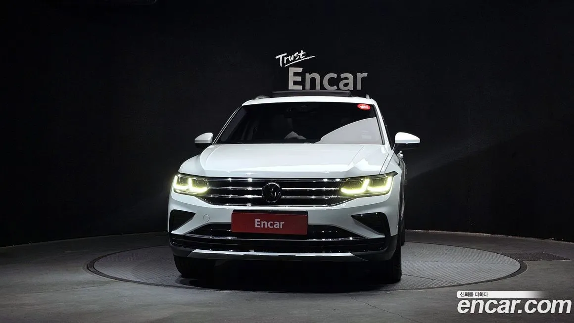 Volkswagen Tiguan — фото 2