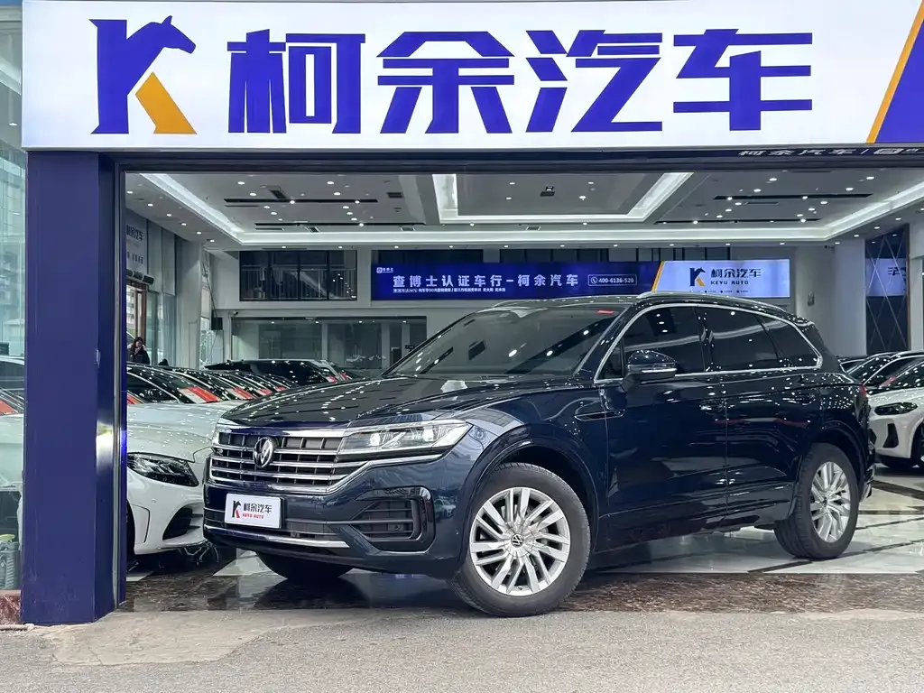 Volkswagen Touareg 2023 из CN, фото 1