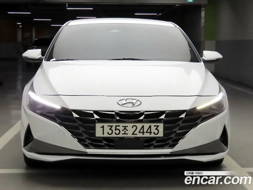 Hyundai AVANTE — фото 5
