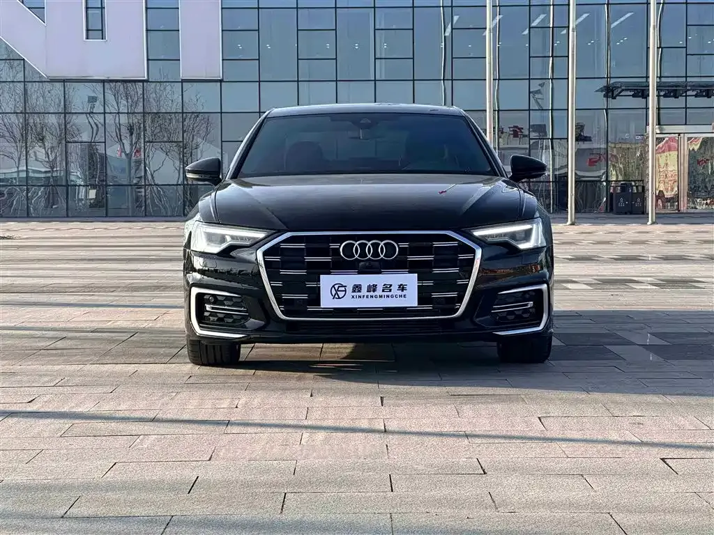 Audi A6L 2023 из CN, фото 3