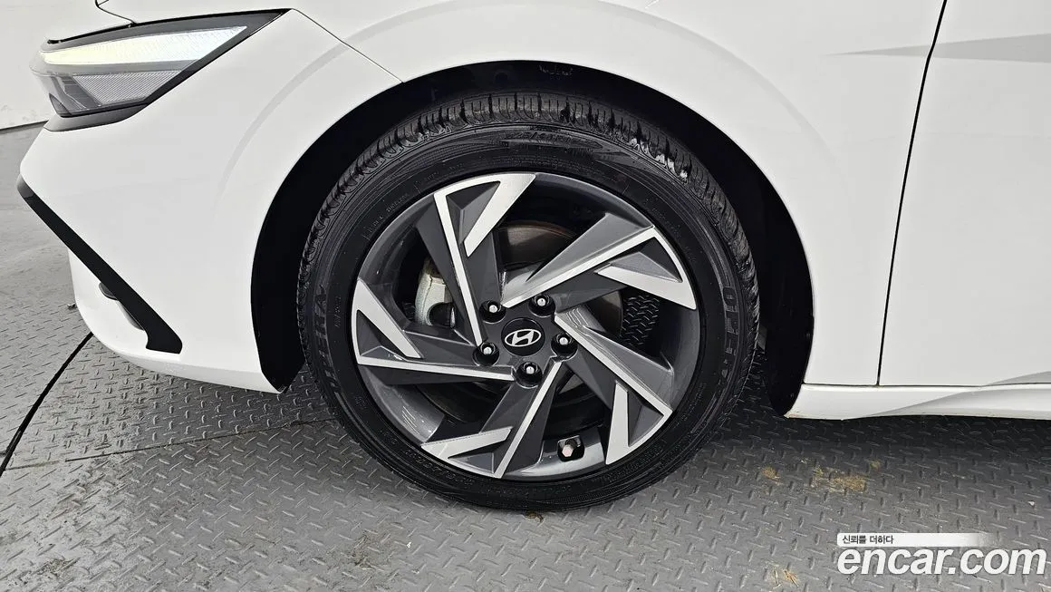 Hyundai AVANTE 2024 из KR, фото 8