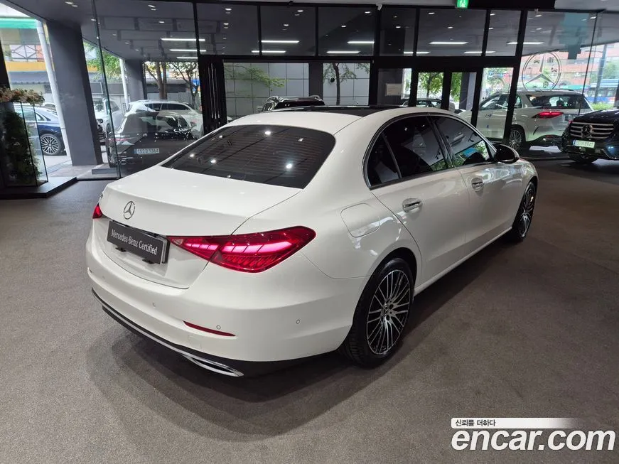 Mercedes-Benz C-Class 2025 из KR, фото 3