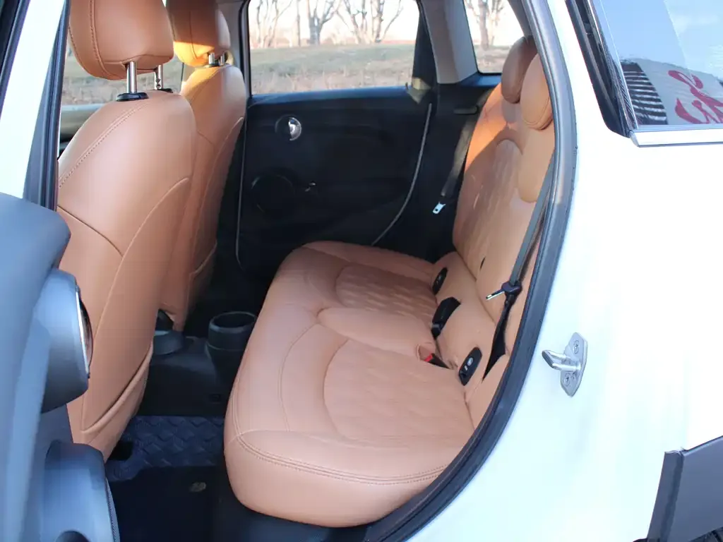 MINI Cooper (3-door) 2023 из CN, фото 5