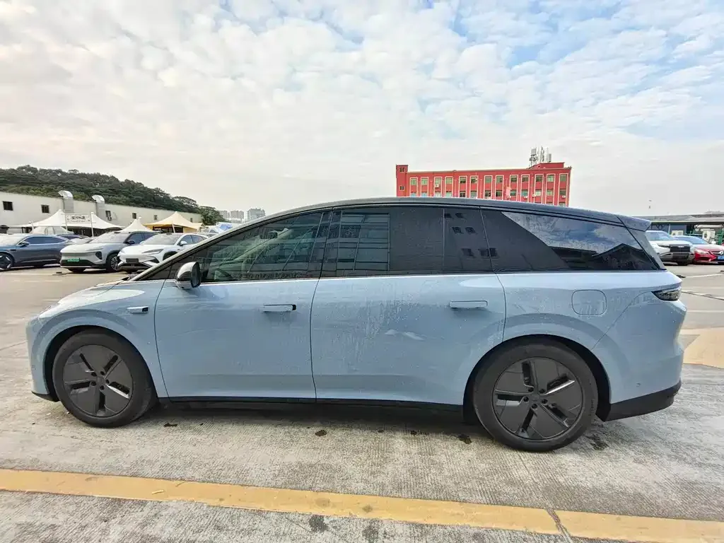Li Auto i8 2025 из CN, фото 5