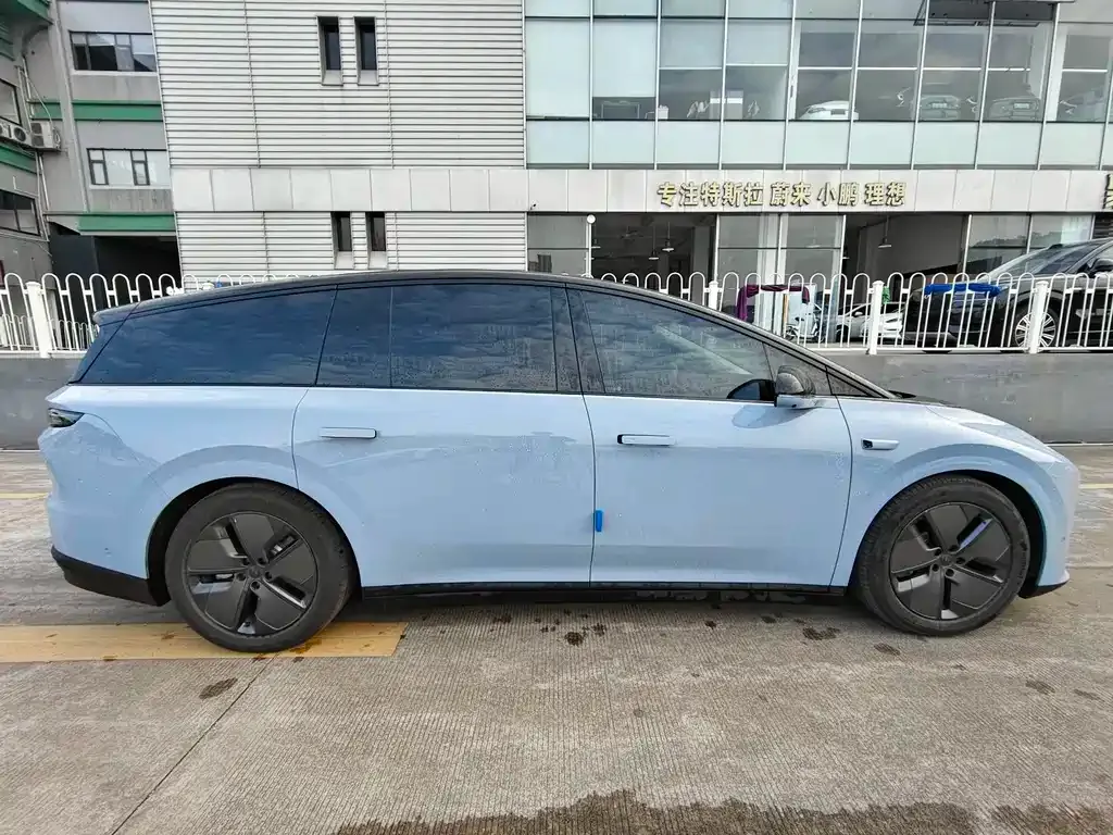 Li Auto i8 2025 из CN, фото 10
