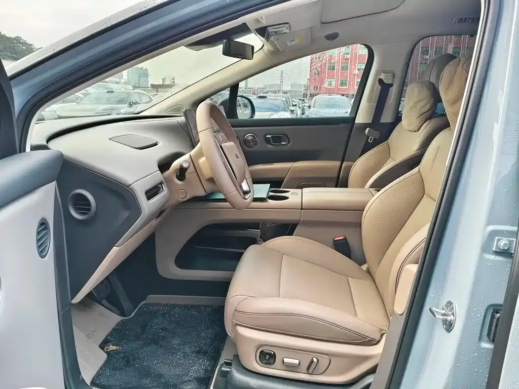 Li Auto i8 2025 из CN, фото 8