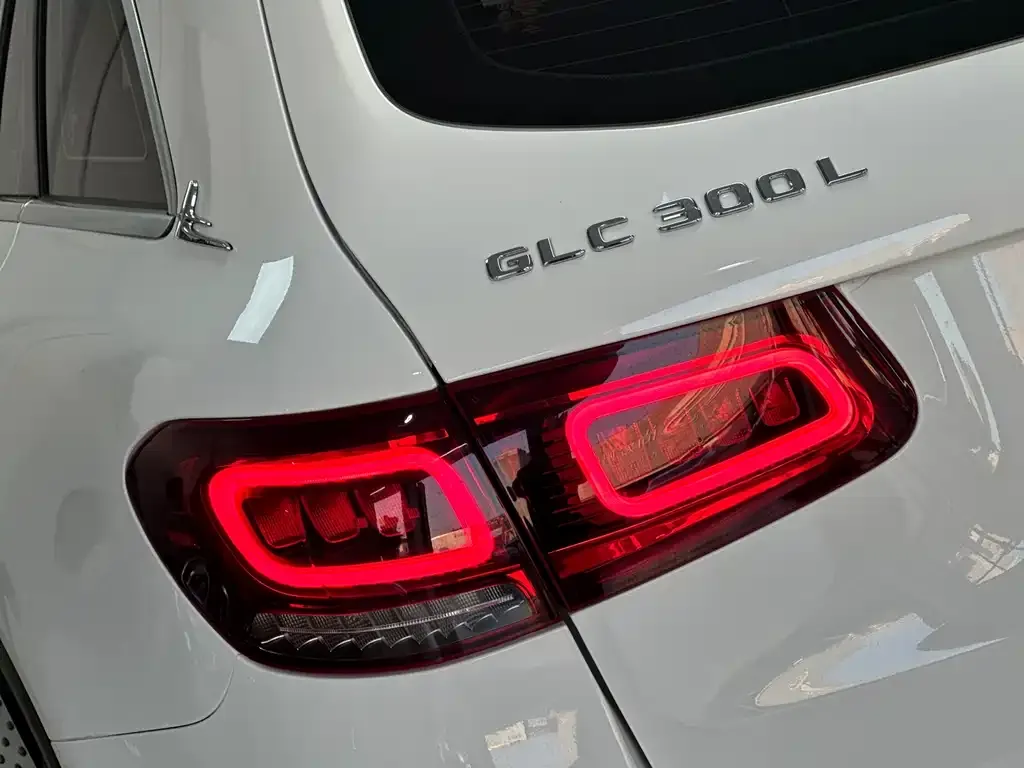 Mercedes-Benz GLC 2022 из CN, фото 8