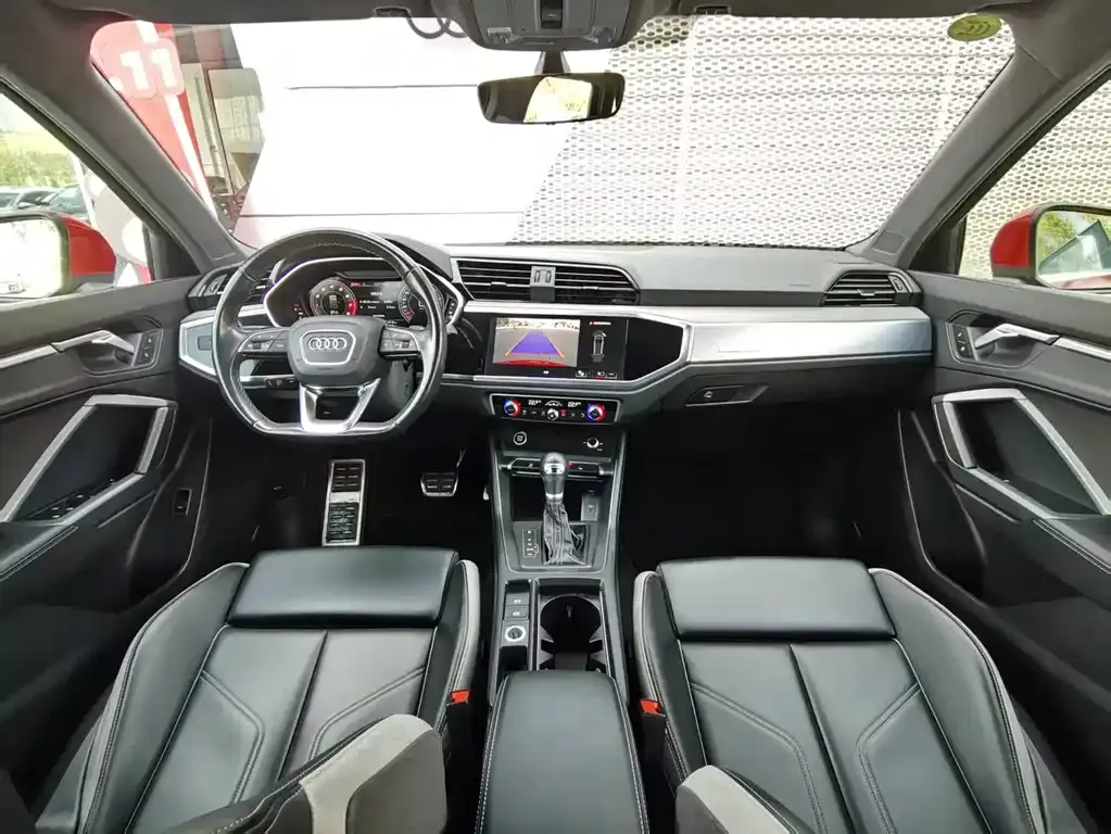 Audi Q3 2024 из CN, фото 7
