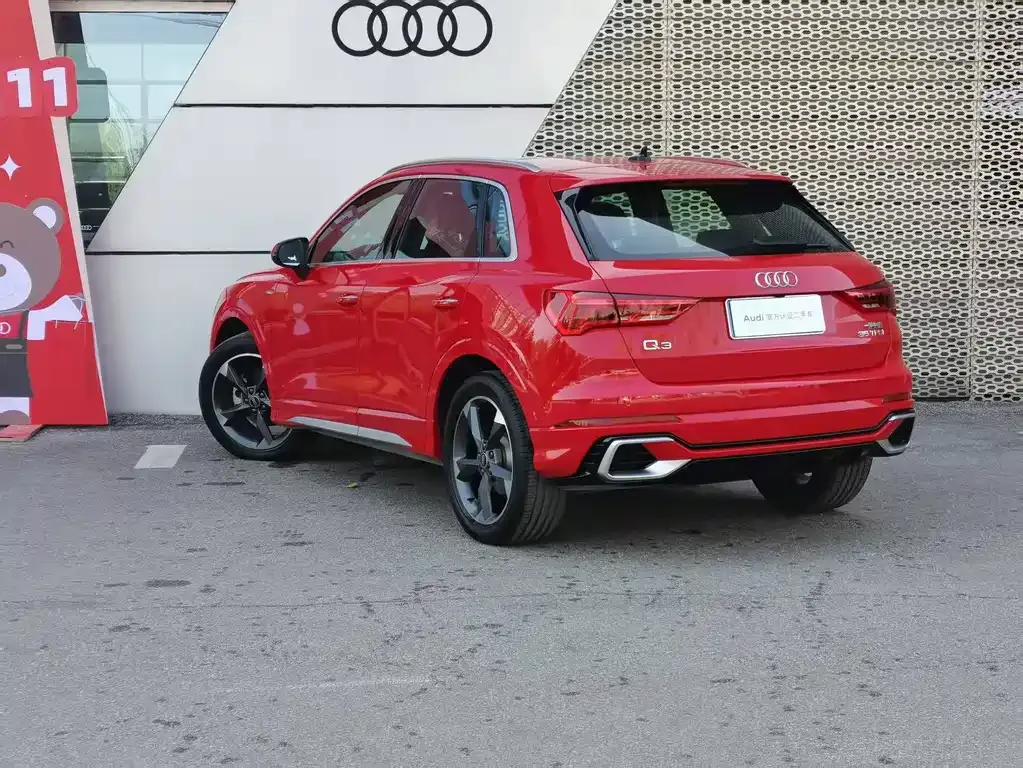 Audi Q3 2024 из CN, фото 9