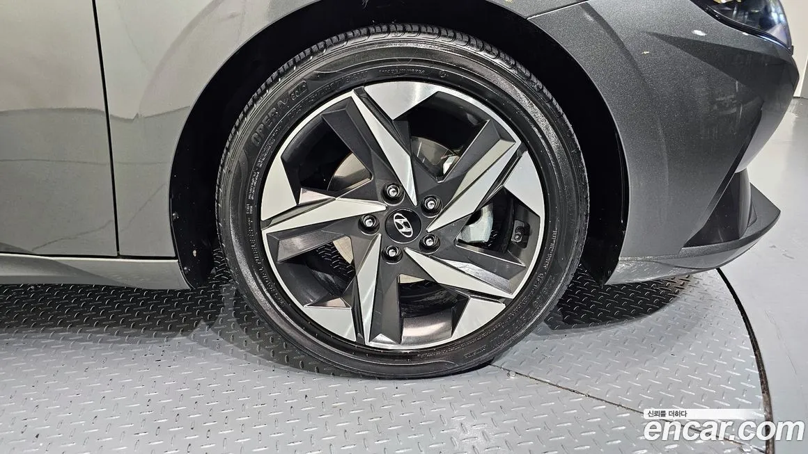 Hyundai AVANTE — фото 5