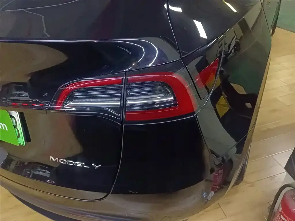 Tesla Model Y 2022 из CN, фото 8
