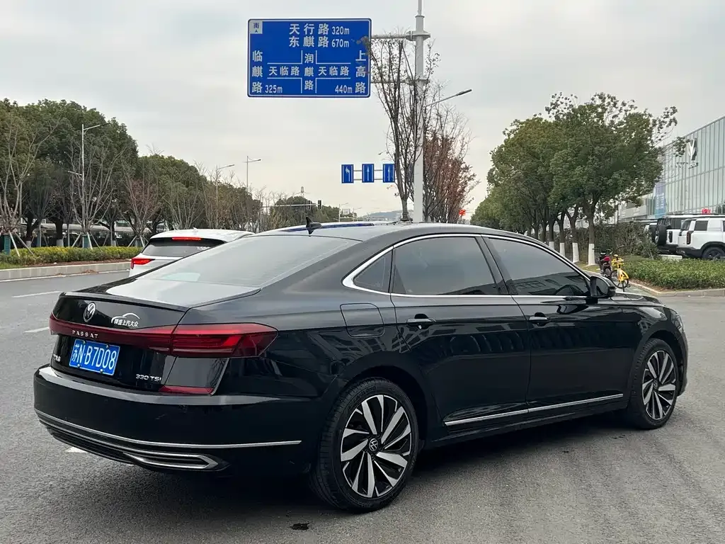 Volkswagen Passat 2024 из CN, фото 7