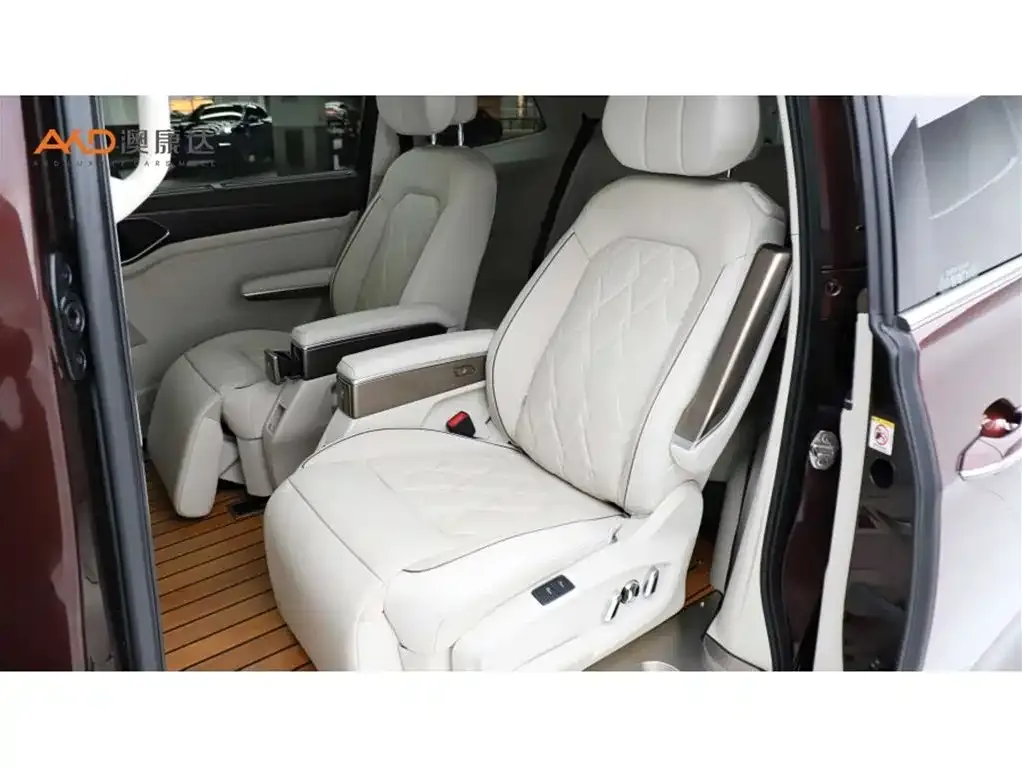 Volkswagen Viloran 2022 из CN, фото 10