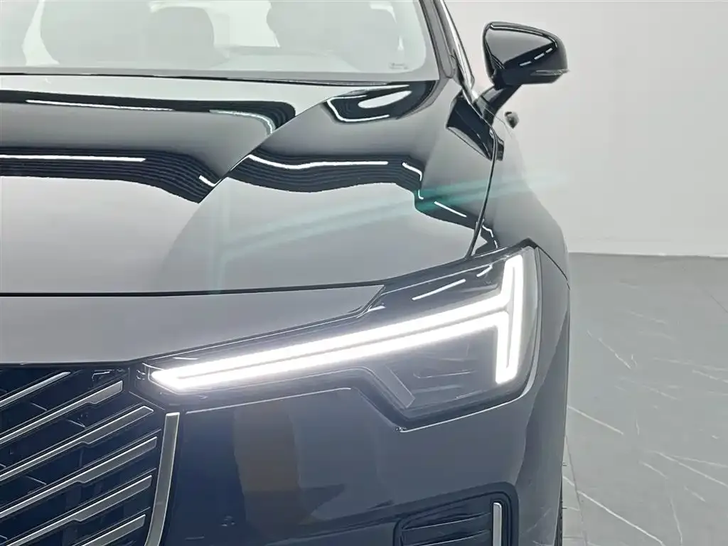 Volvo S90 — фото 4