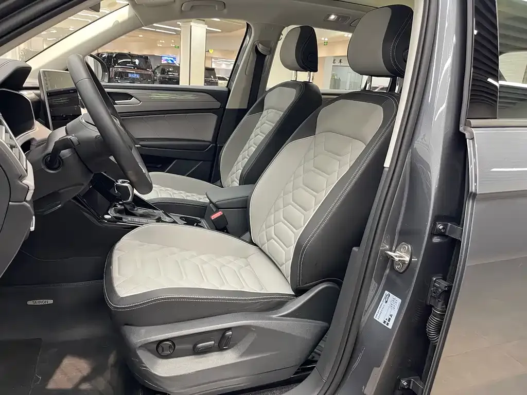 Volkswagen Tayron 2023 из CN, фото 5
