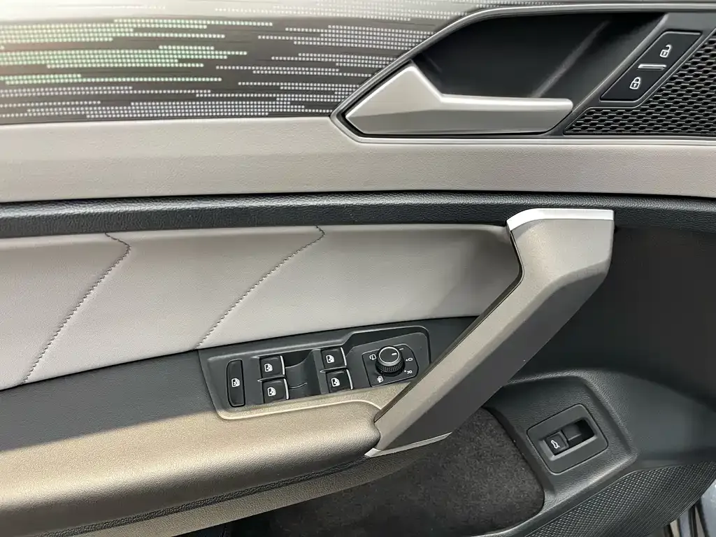 Volkswagen Tayron 2023 из CN, фото 8