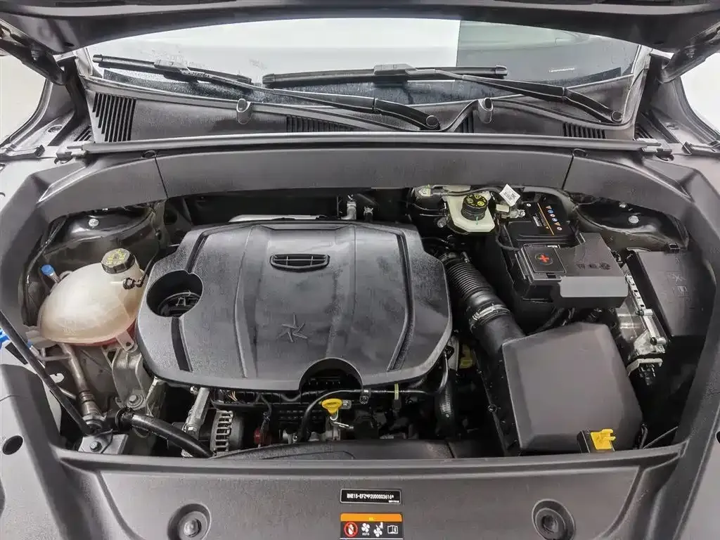 Geely Boyue L 2024 из CN, фото 6