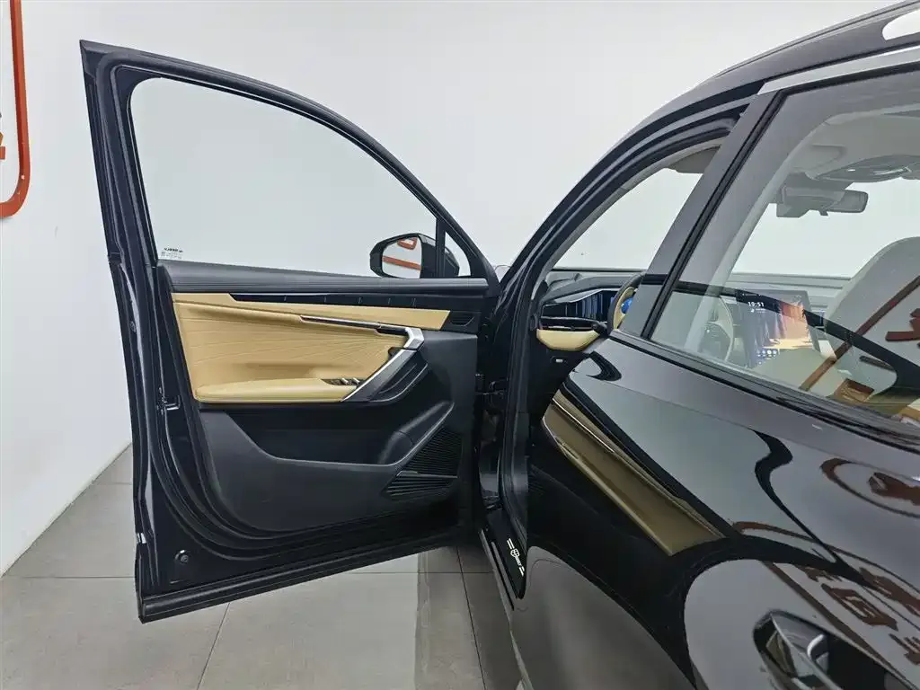 Geely Boyue L 2024 из CN, фото 8