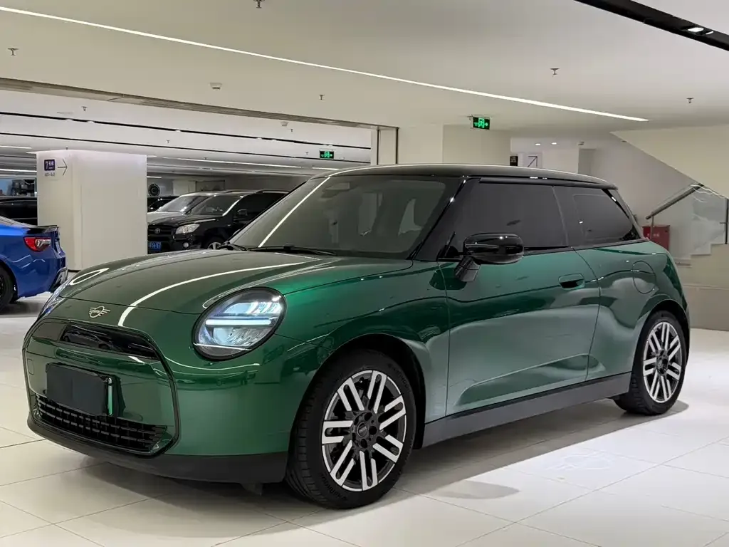 MINI Cooper EV 2024 из CN, фото 1