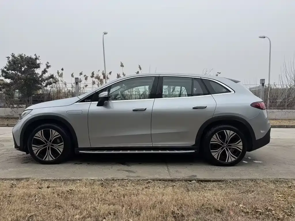 Mercedes-Benz EQE SUV 2024 из CN, фото 7