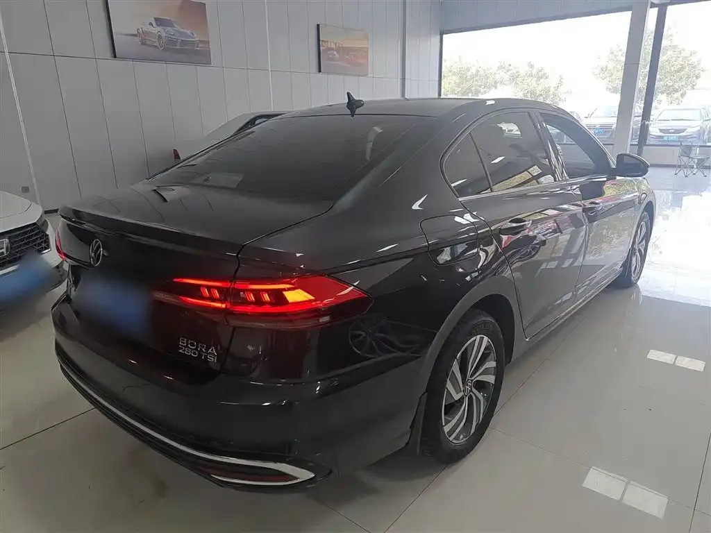 Volkswagen Bora 2024 из CN, фото 7