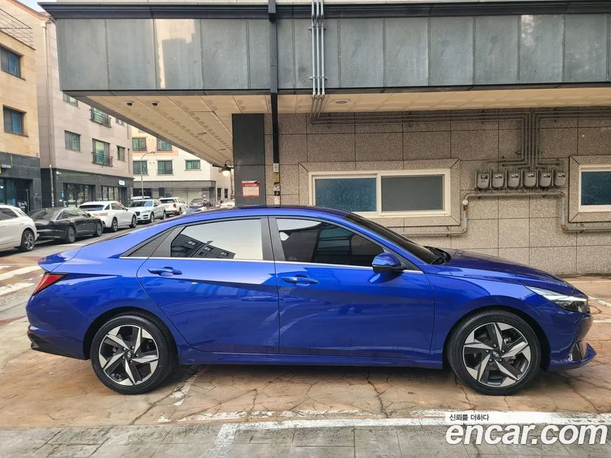 Hyundai AVANTE — фото 4
