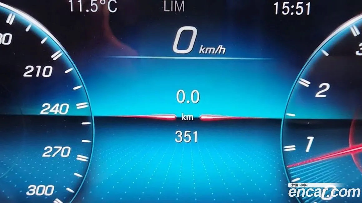 Mercedes-Benz GLA-Class 2023 из KR, фото 3