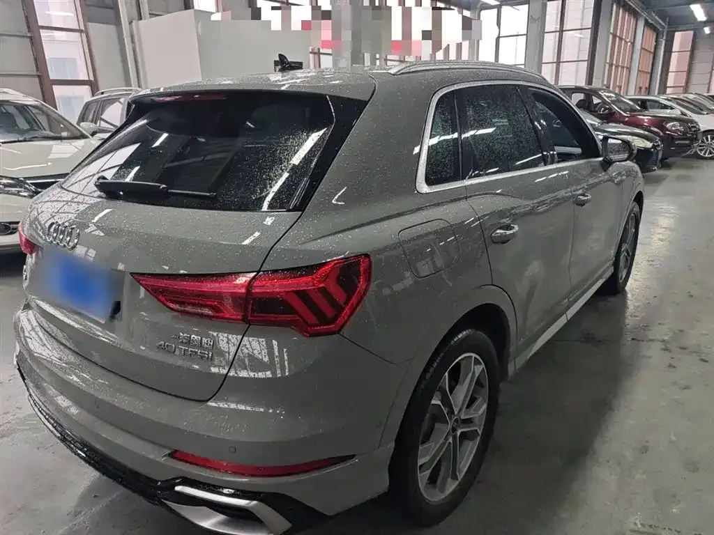Audi Q3 2023 из CN, фото 5