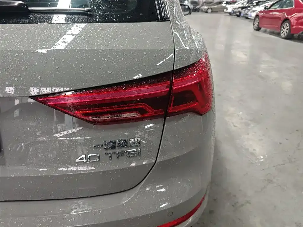Audi Q3 2023 из CN, фото 4