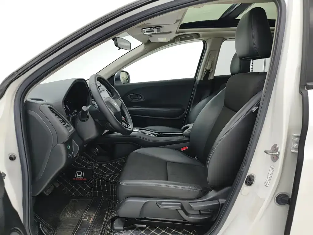Honda Vezel 2022 из CN, фото 8