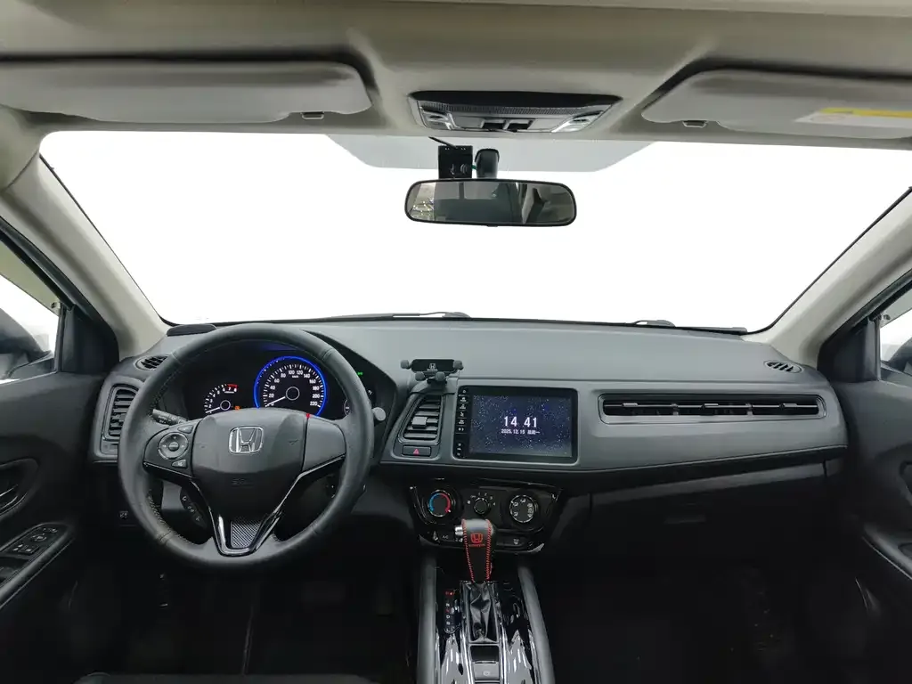 Honda Vezel 2022 из CN, фото 3