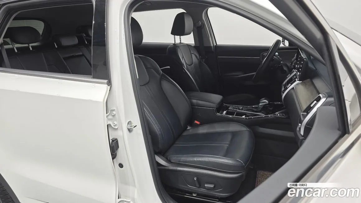 Kia Sorento — фото 7