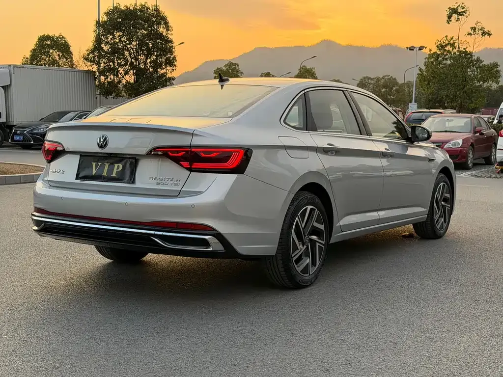 Volkswagen Sagitar 2024 из CN, фото 8