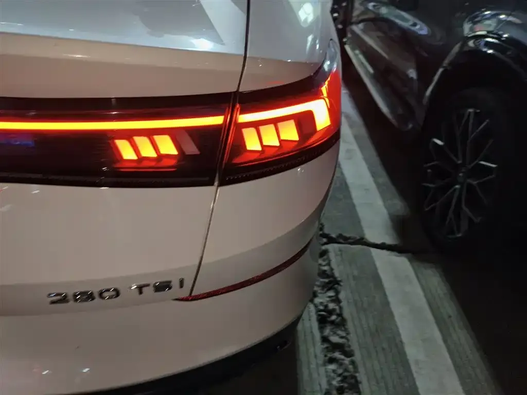 Volkswagen Lamando 2022 из CN, фото 2